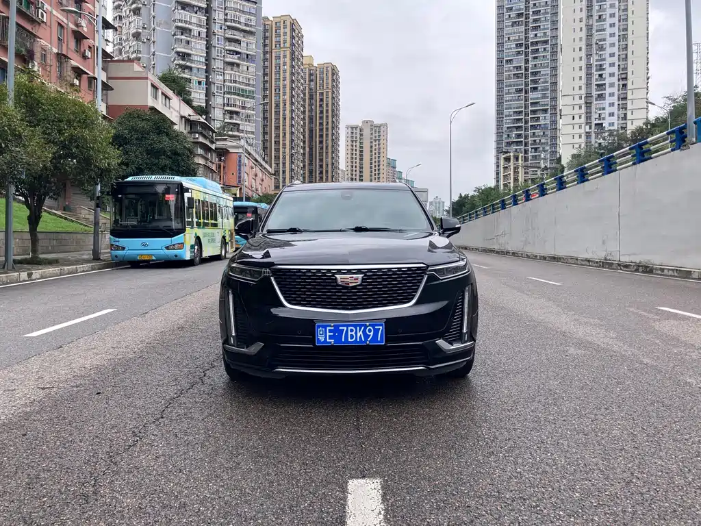 Cadillac XT6 — фото 2