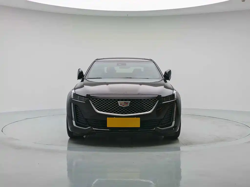 Cadillac CT5 — фото 6