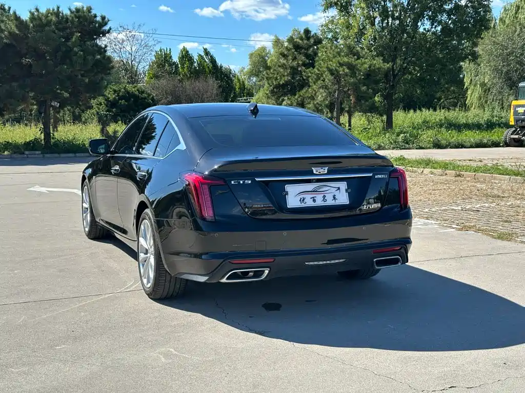Cadillac CT5 — фото 4