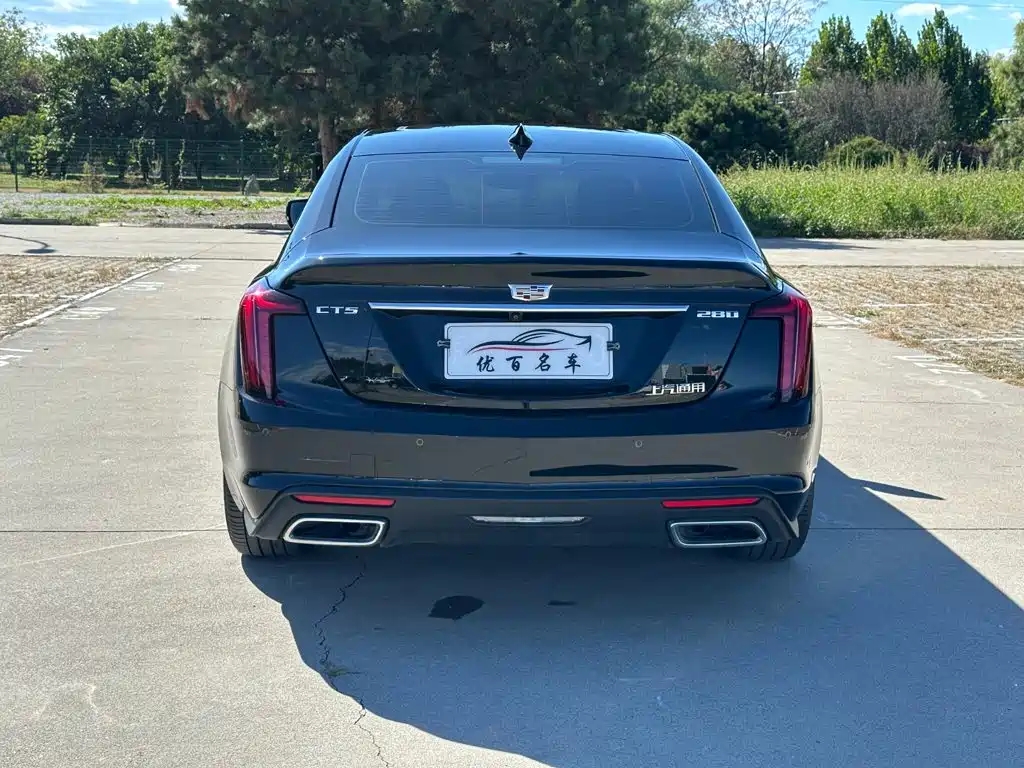 Cadillac CT5 — фото 5