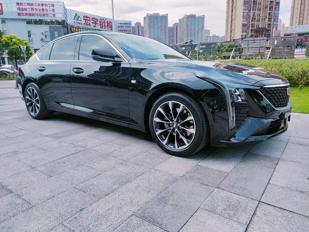 Cadillac CT5 — фото 7
