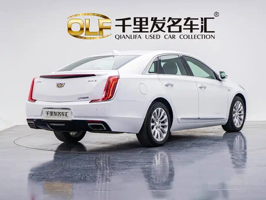 Cadillac XTS — фото 3