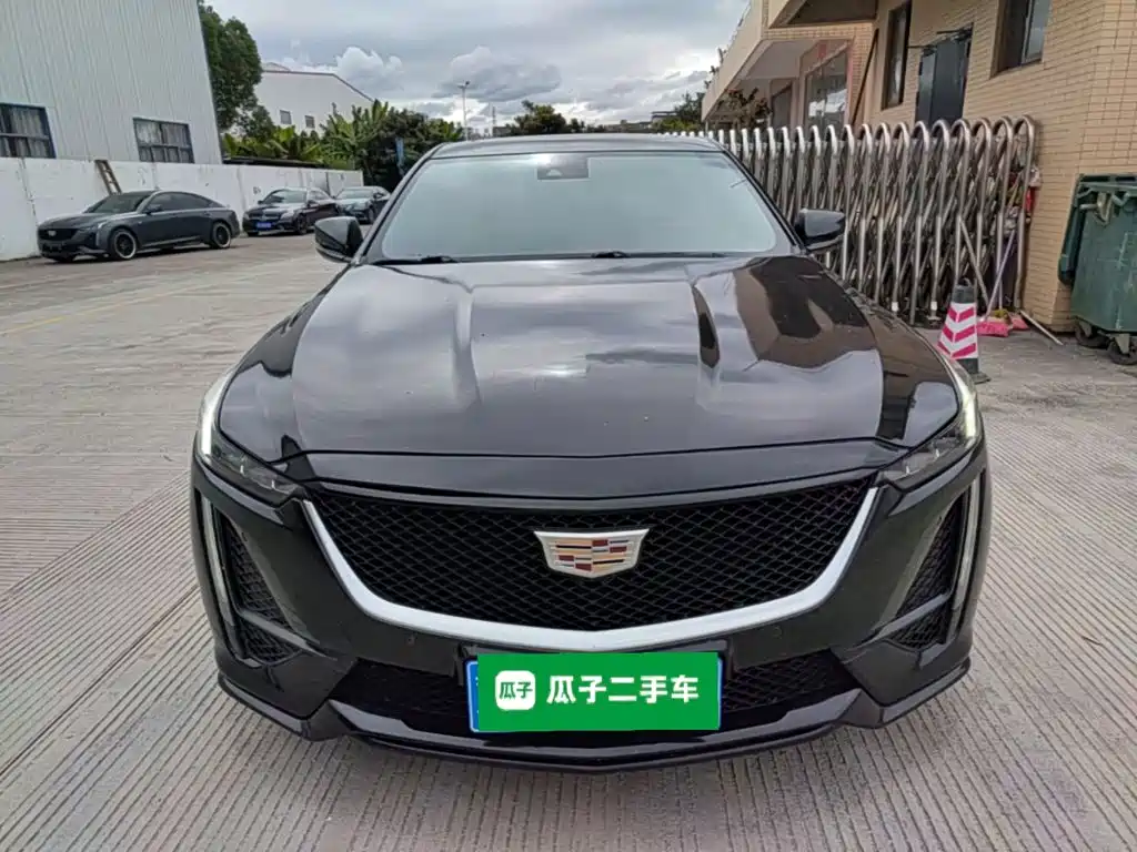 Cadillac CT5 — фото 3
