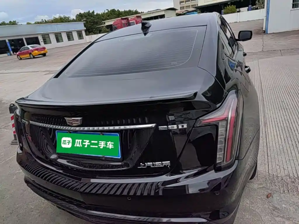 Cadillac CT5 — фото 6