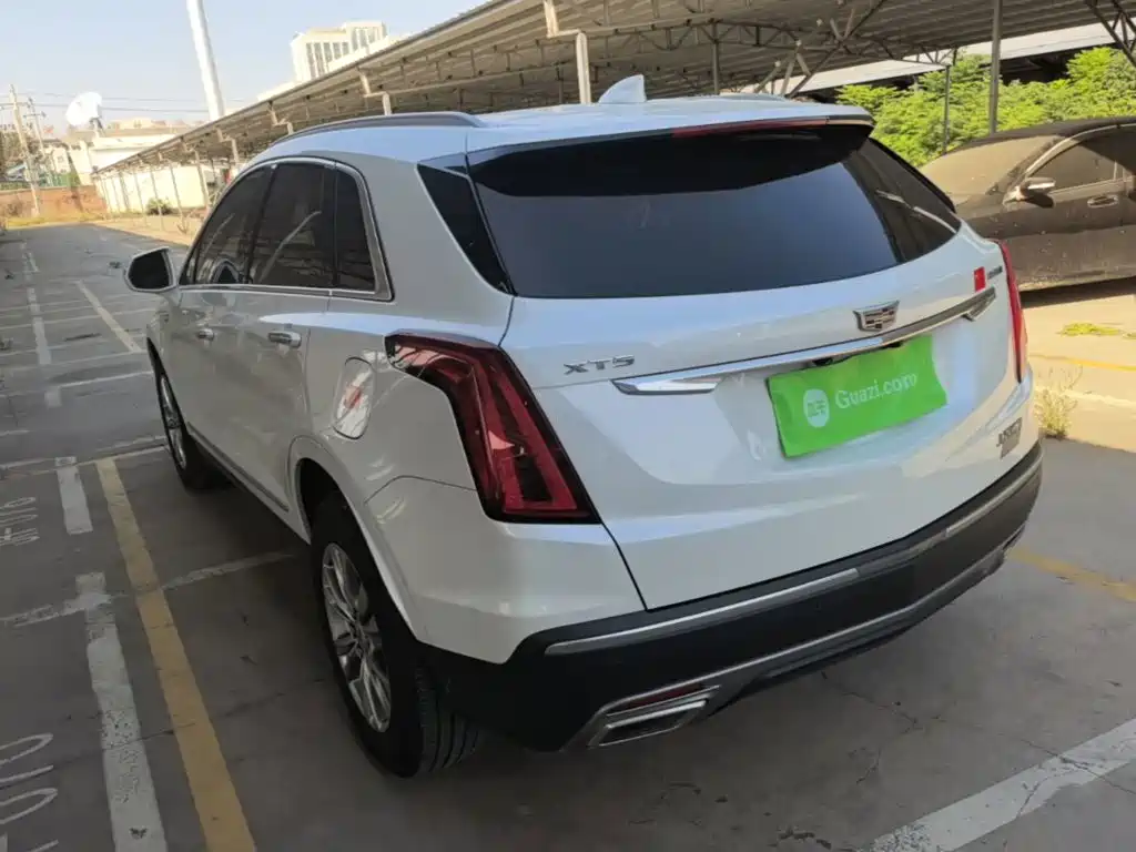 Cadillac XT5 — фото 5