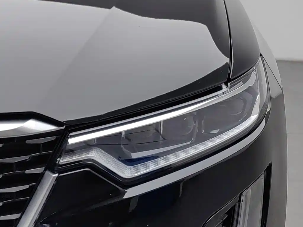 Cadillac XT6 — фото 7