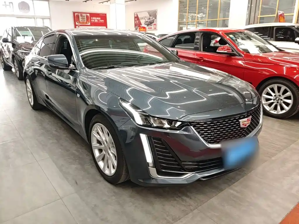 Cadillac CT5 — фото 4