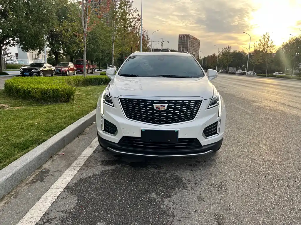 Cadillac XT5 — фото 2