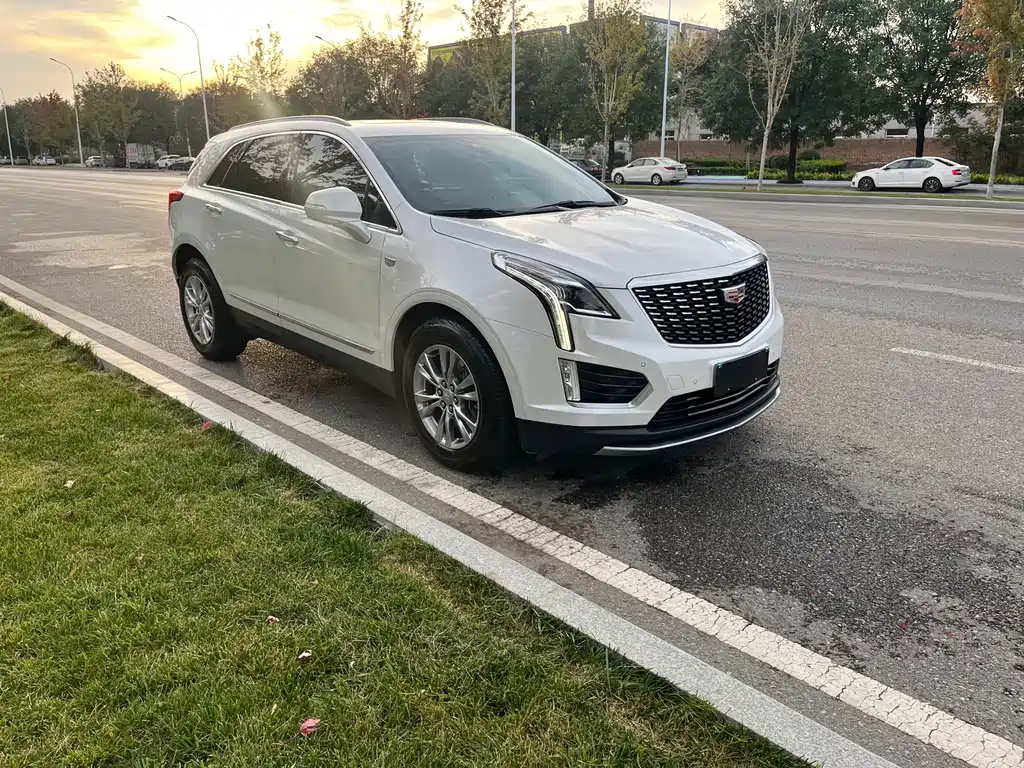 Cadillac XT5 — фото 3