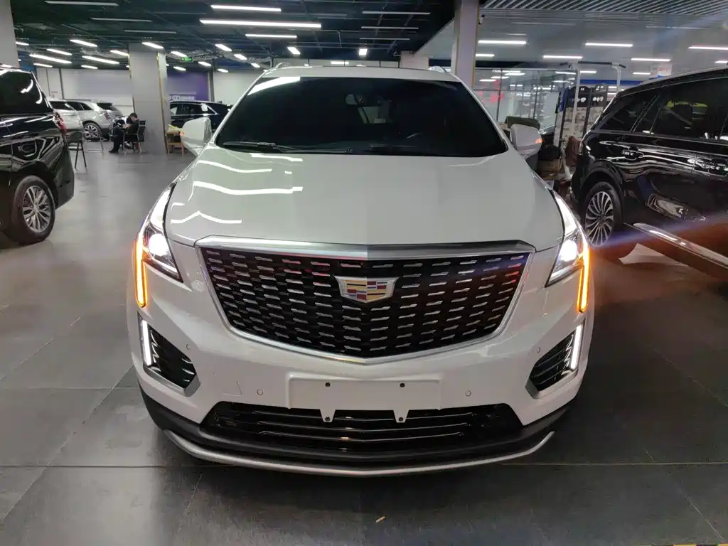 Cadillac XT5 — фото 3