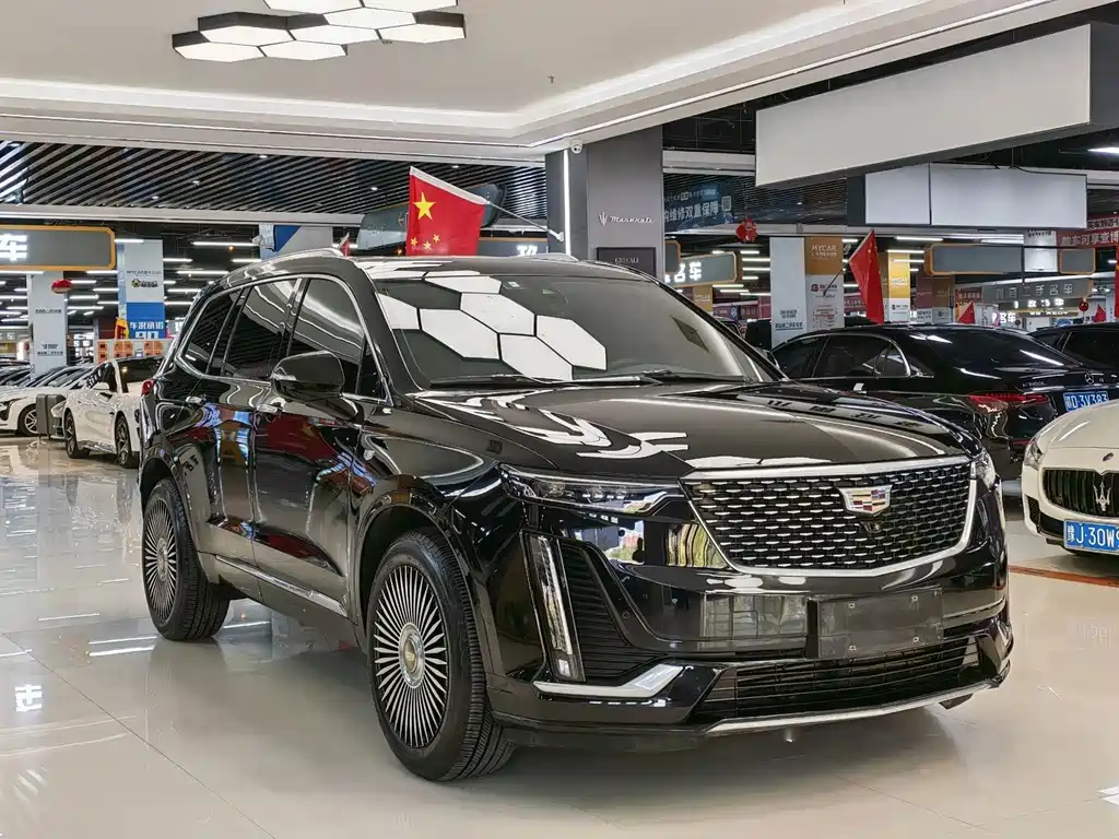 Cadillac XT6 — фото 3