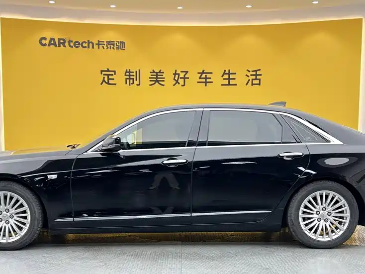 Cadillac CT6 — фото 7