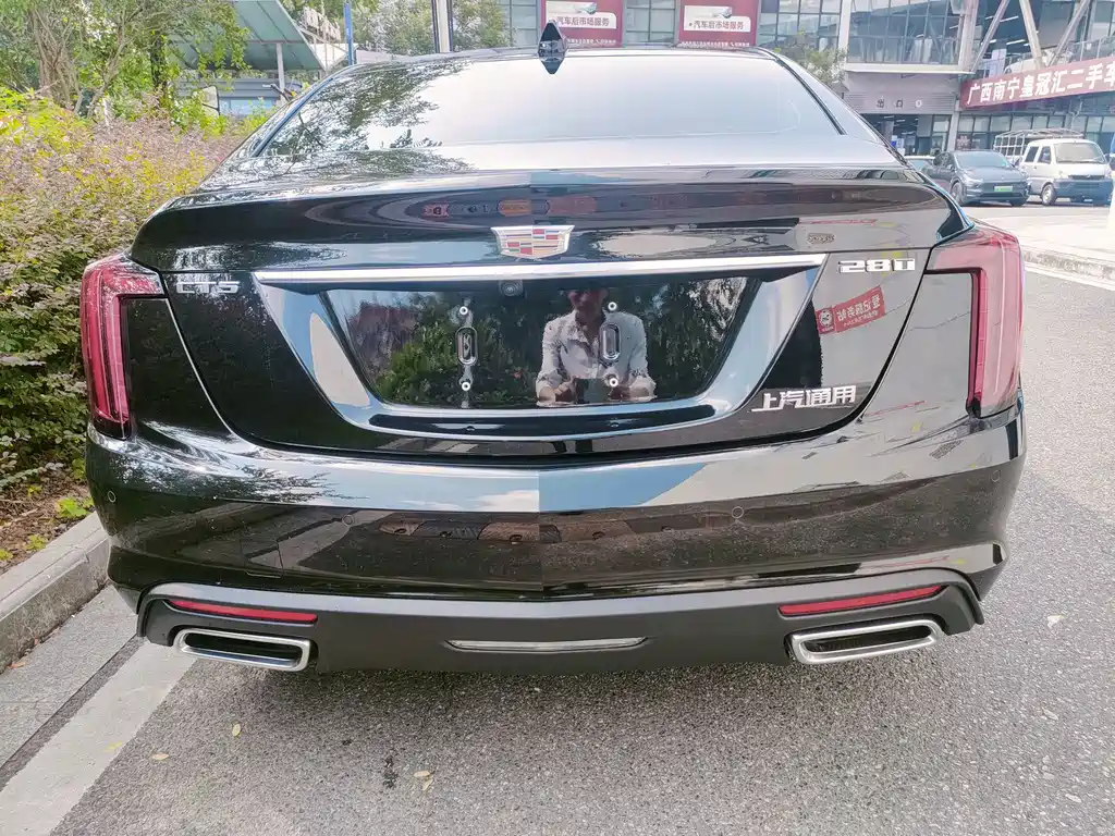 Cadillac CT5 — фото 5