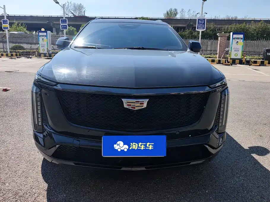 Cadillac XT5 — фото 2