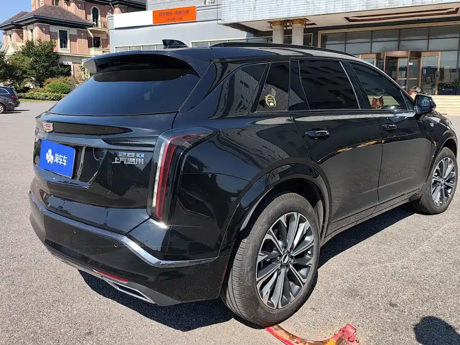 Cadillac XT5 — фото 3