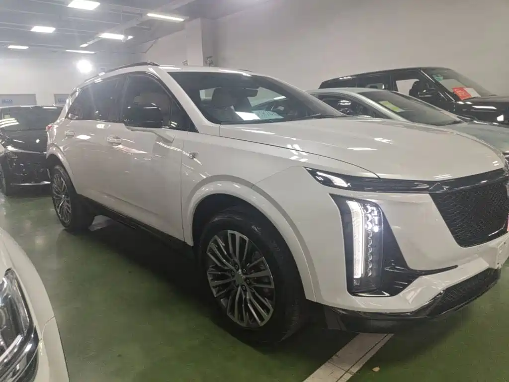 Cadillac XT5 — фото 4