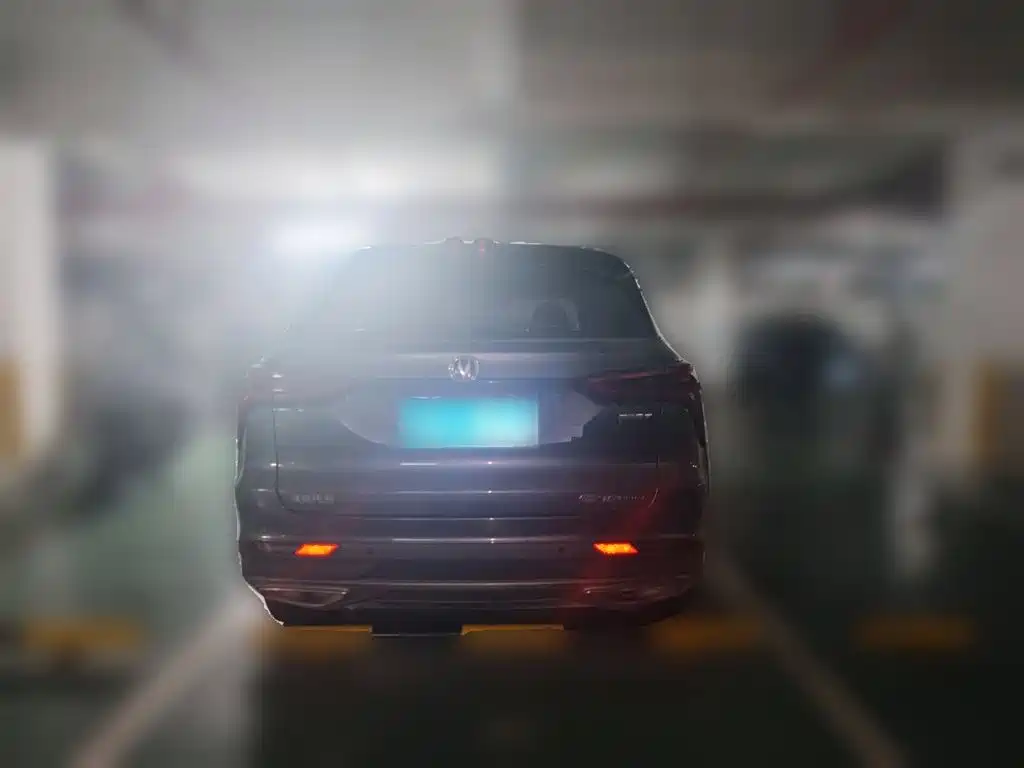 Changan CS75 PLUS — фото 3