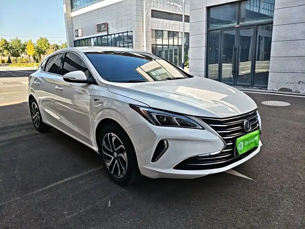 Changan Eado XT — фото 4