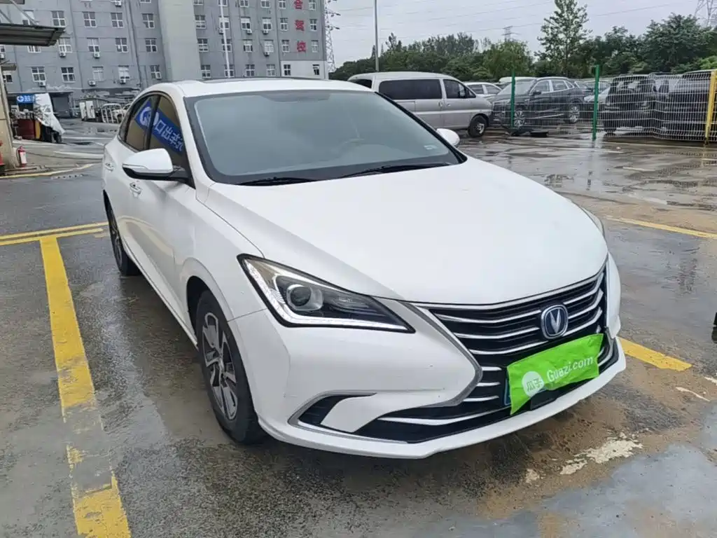 Changan Eado — фото 4