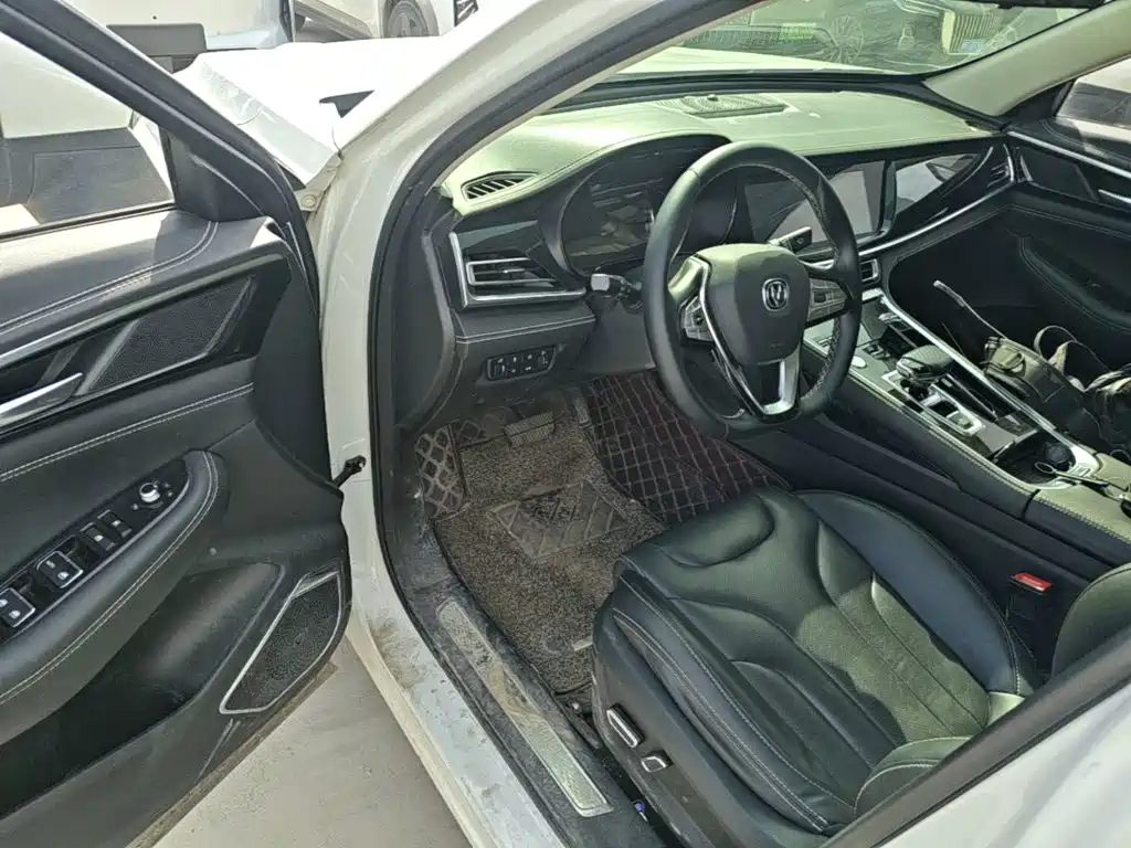 Changan CS85 COUPE — фото 21