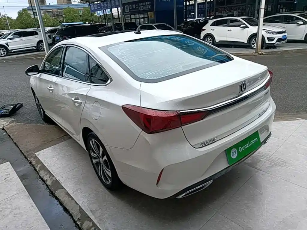 Changan Eado — фото 5