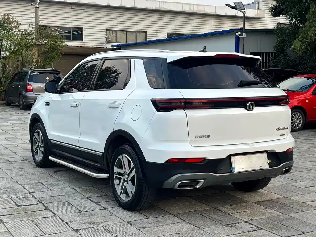 Changan CS55PLUS — фото 8