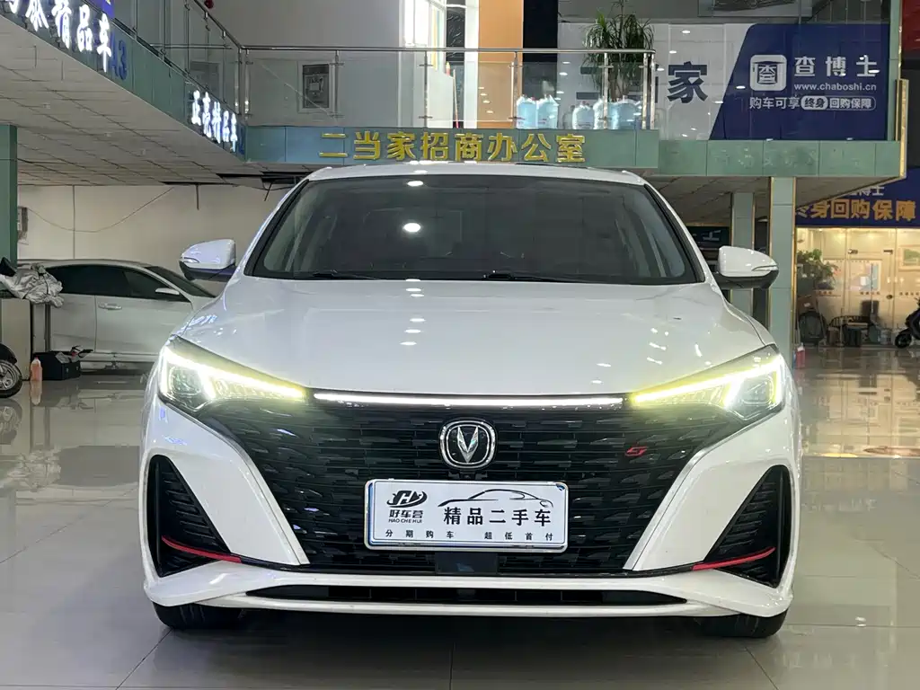 Changan Eado — фото 2