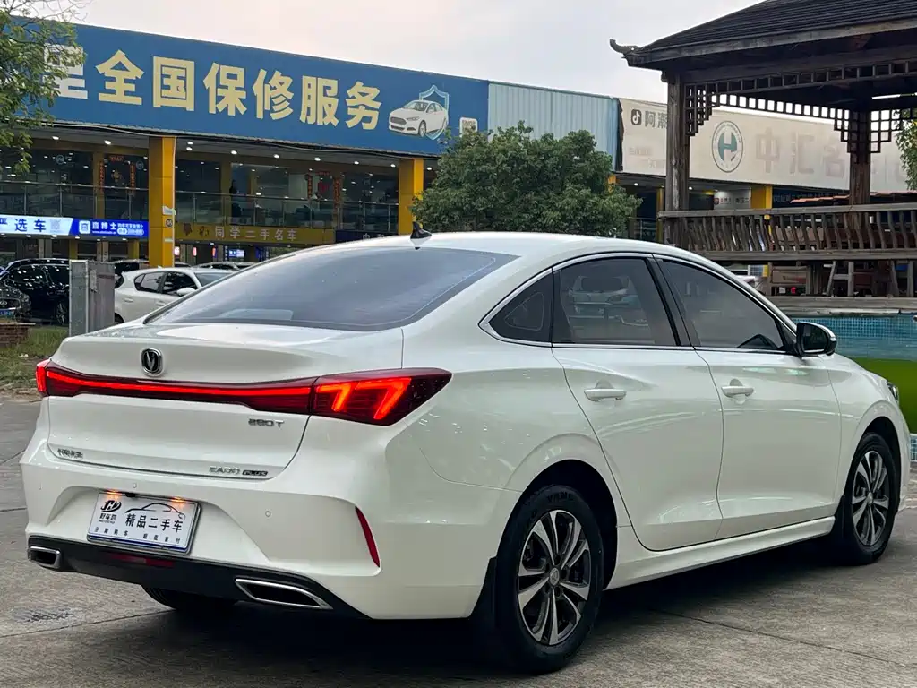 Changan Eado — фото 7