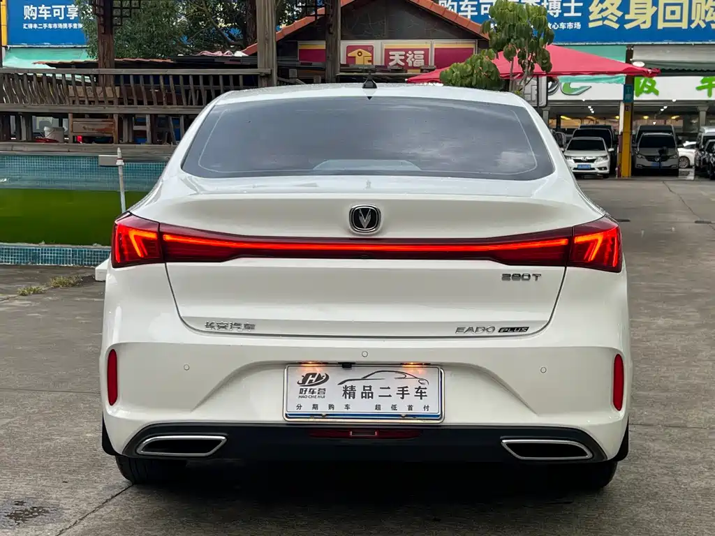 Changan Eado — фото 8