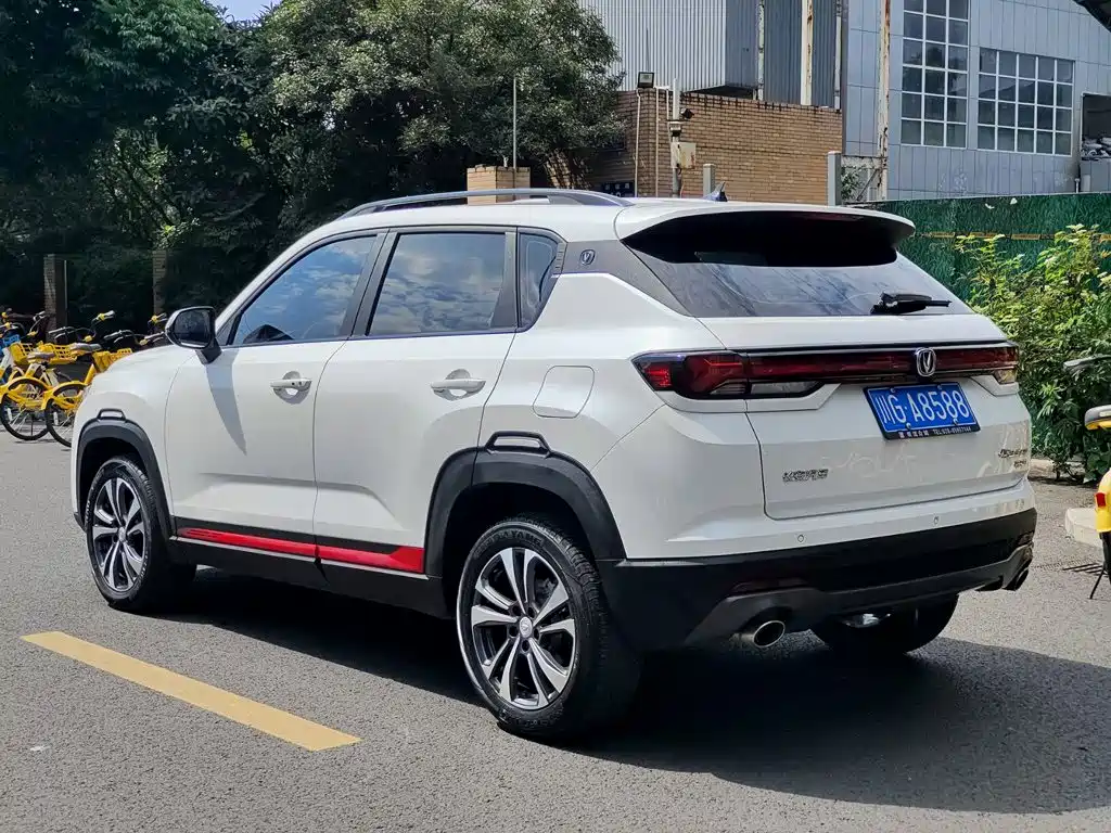 Changan CS35PLUS — фото 4