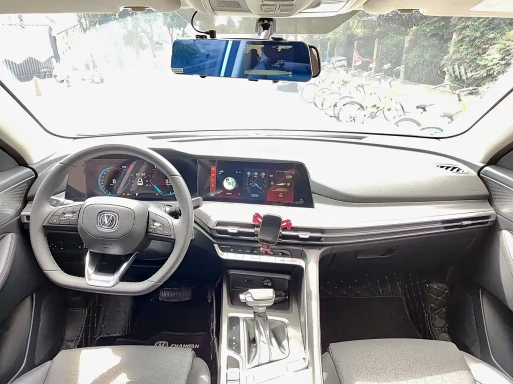 Changan CS35PLUS — фото 10