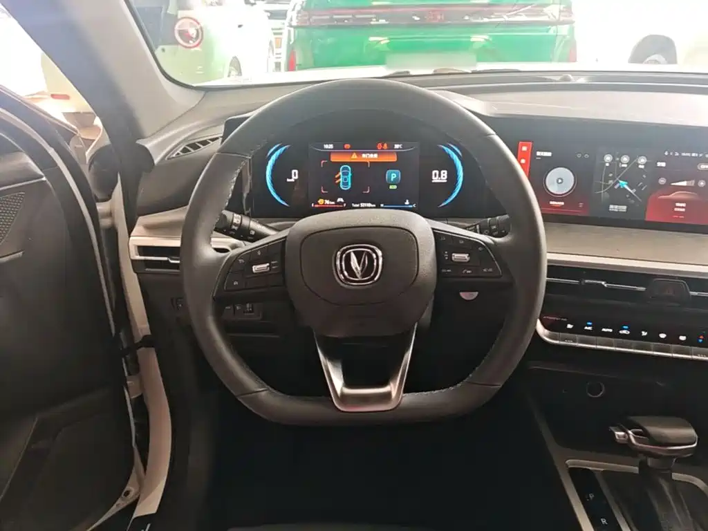 Changan CS35PLUS — фото 11