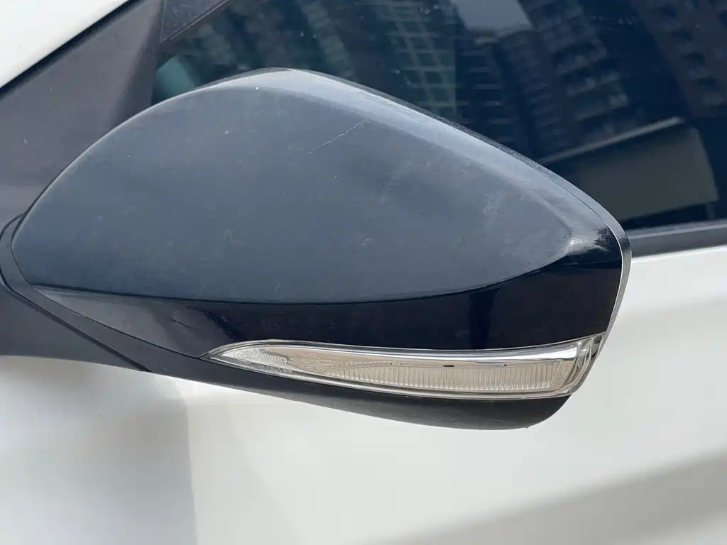 Changan Eado DT — фото 10