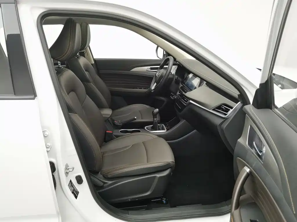 Changan CS35PLUS — фото 23
