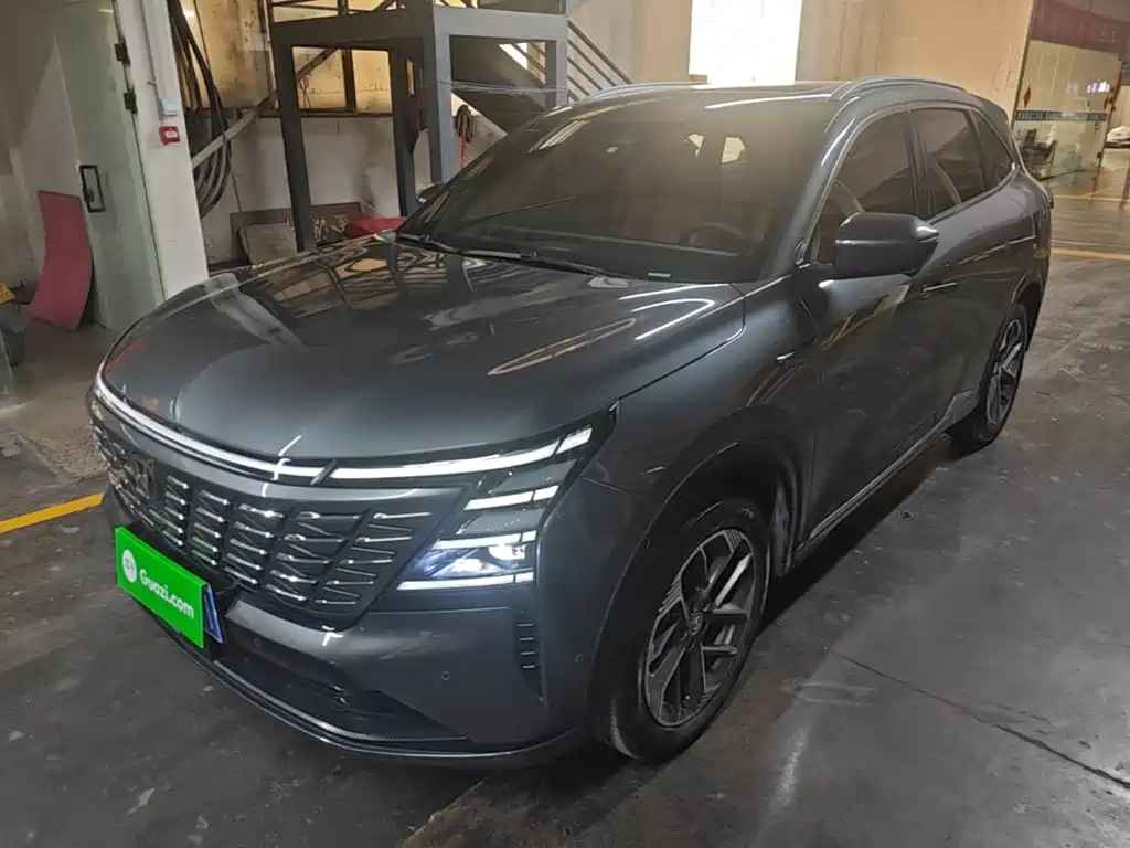 Changan CS75 PLUS — фото 2