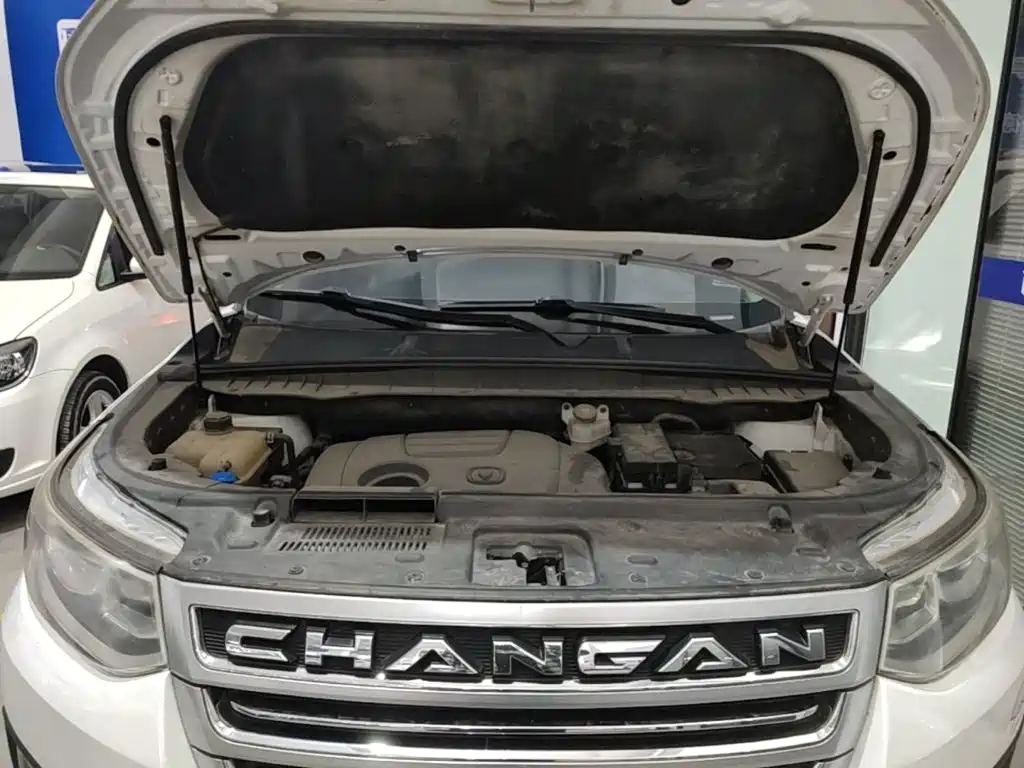 Changan CS95 — фото 20