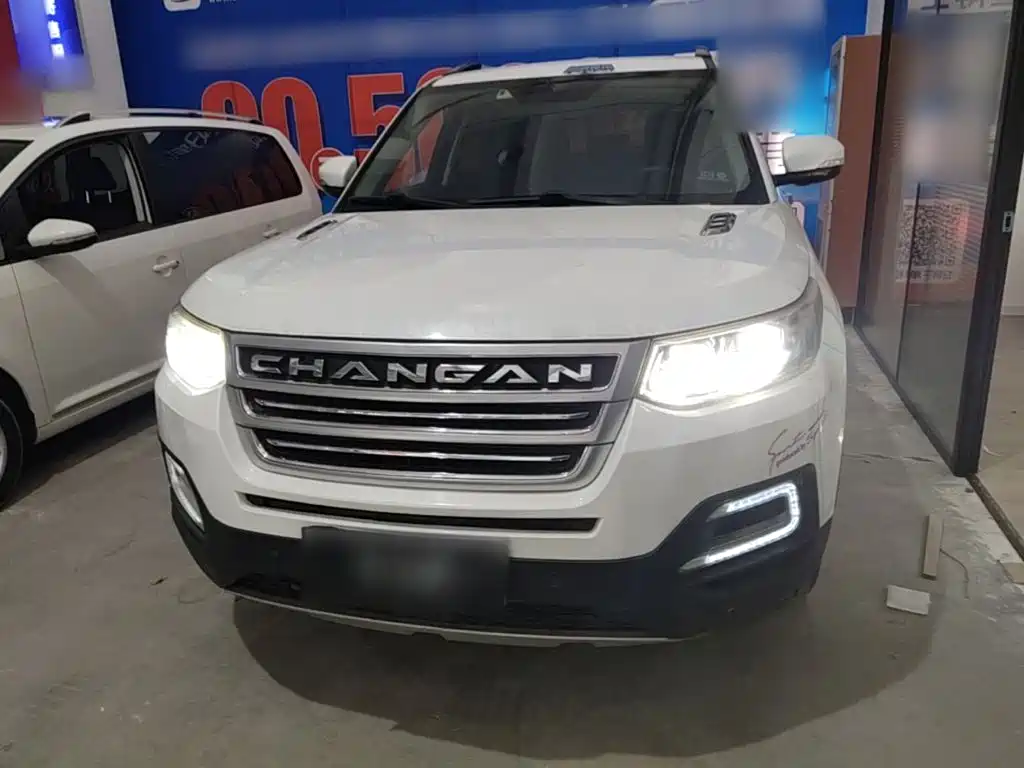 Changan CS95 — фото 3