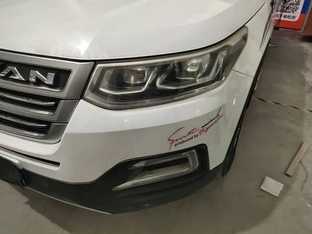 Changan CS95 — фото 24