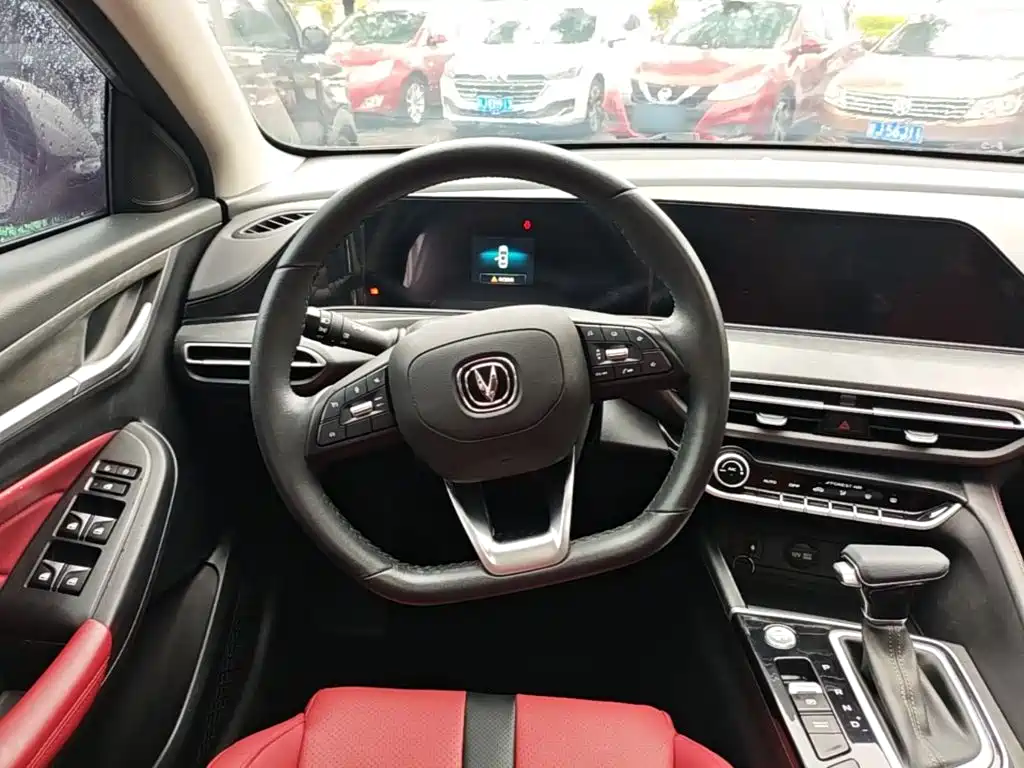 Changan Eado — фото 11