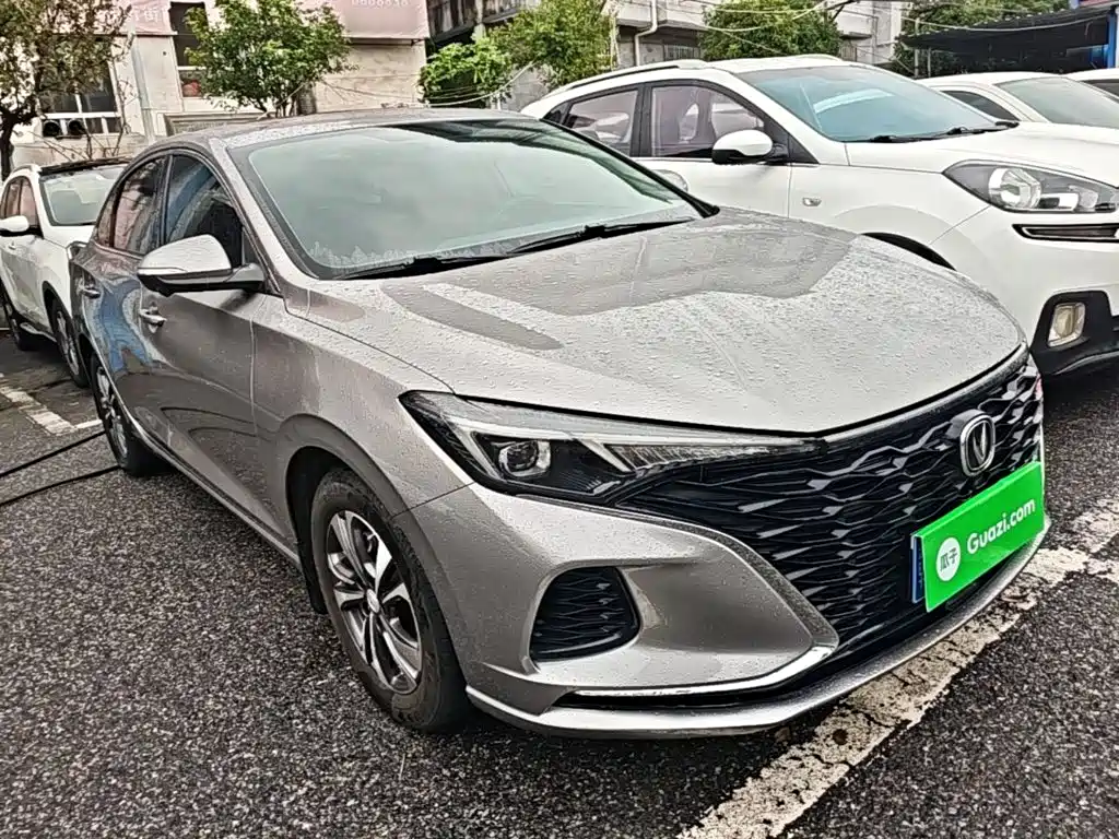 Changan Eado — фото 4