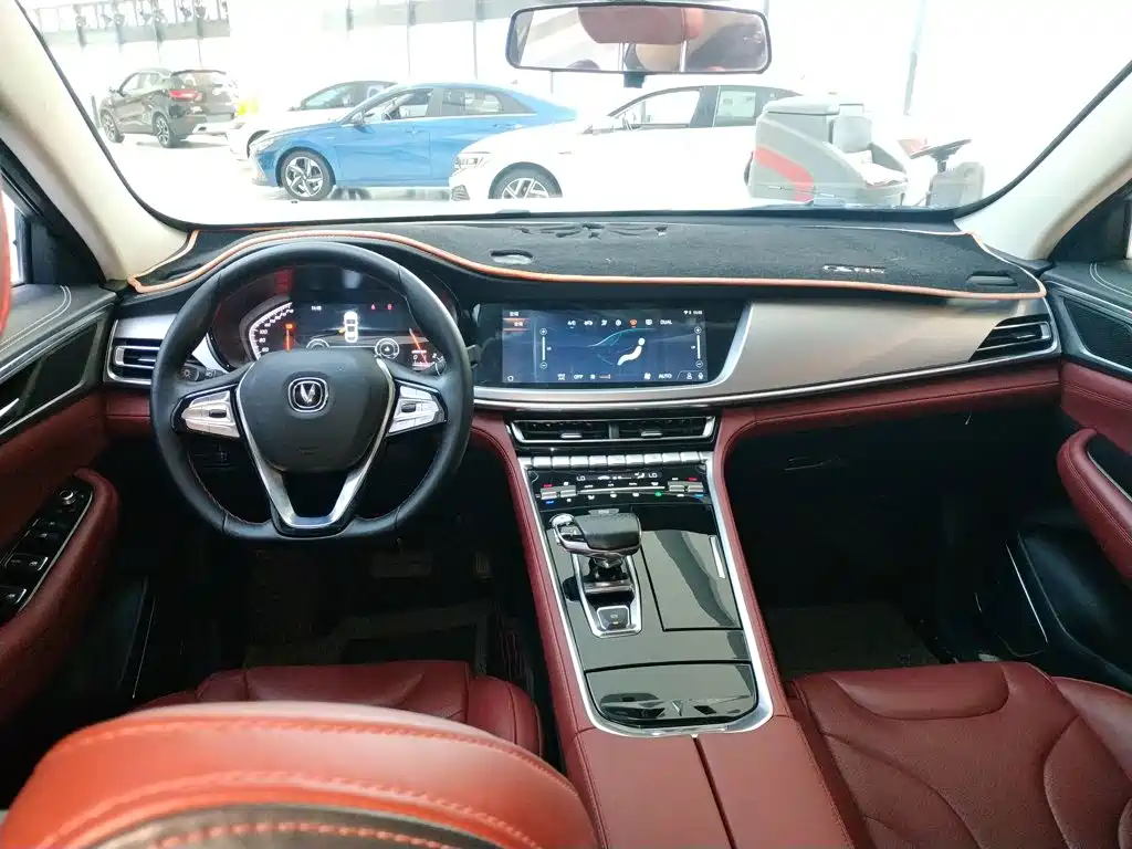 Changan CS85 COUPE — фото 10
