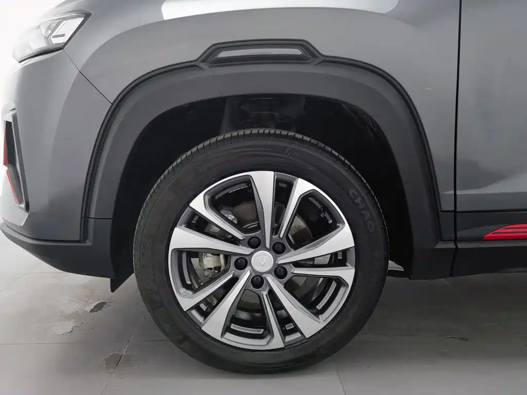 Changan CS35PLUS — фото 17