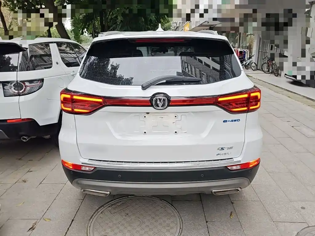 Changan CS75 New Energy — фото 6