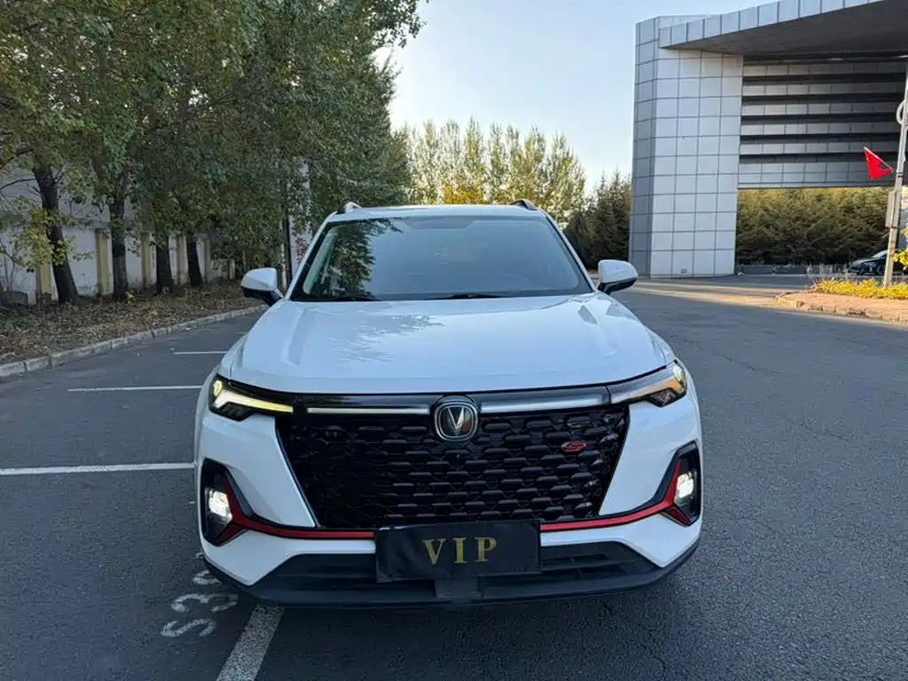Changan CS35PLUS — фото 2