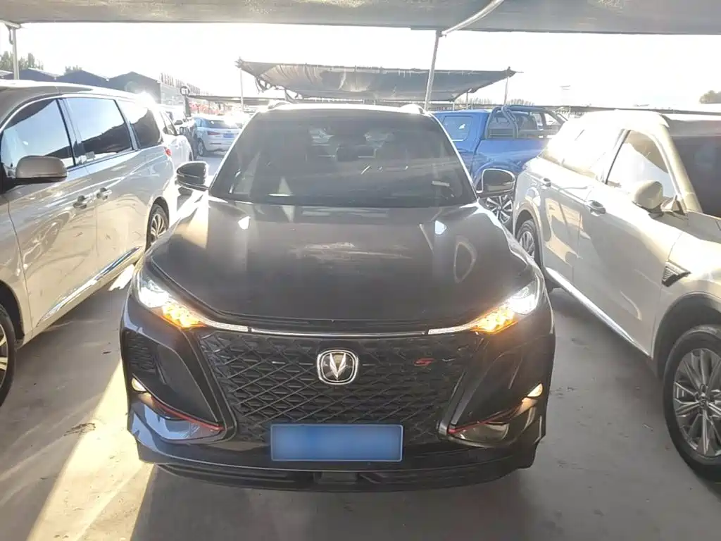 Changan CS75 PLUS — фото 3