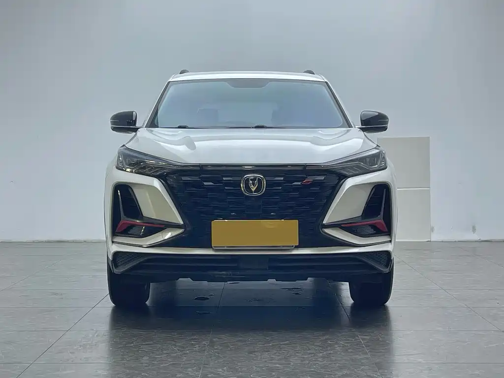 Changan CS75 PLUS — фото 2