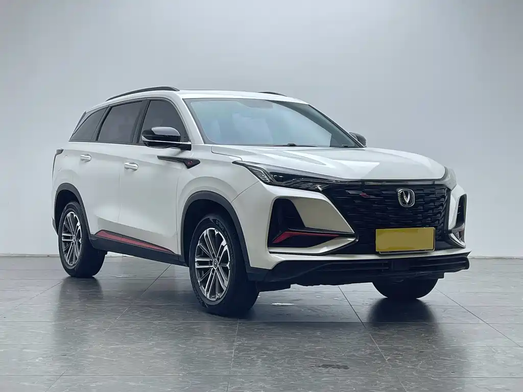 Changan CS75 PLUS — фото 3