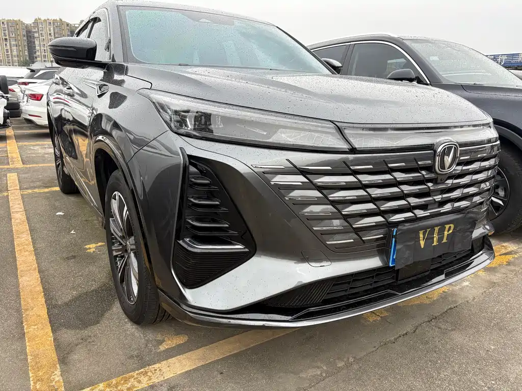 Changan CS75 PLUS — фото 2