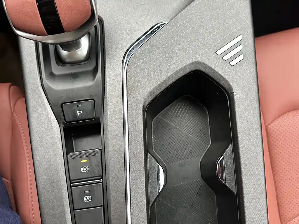 Changan X5 PLUS — фото 18