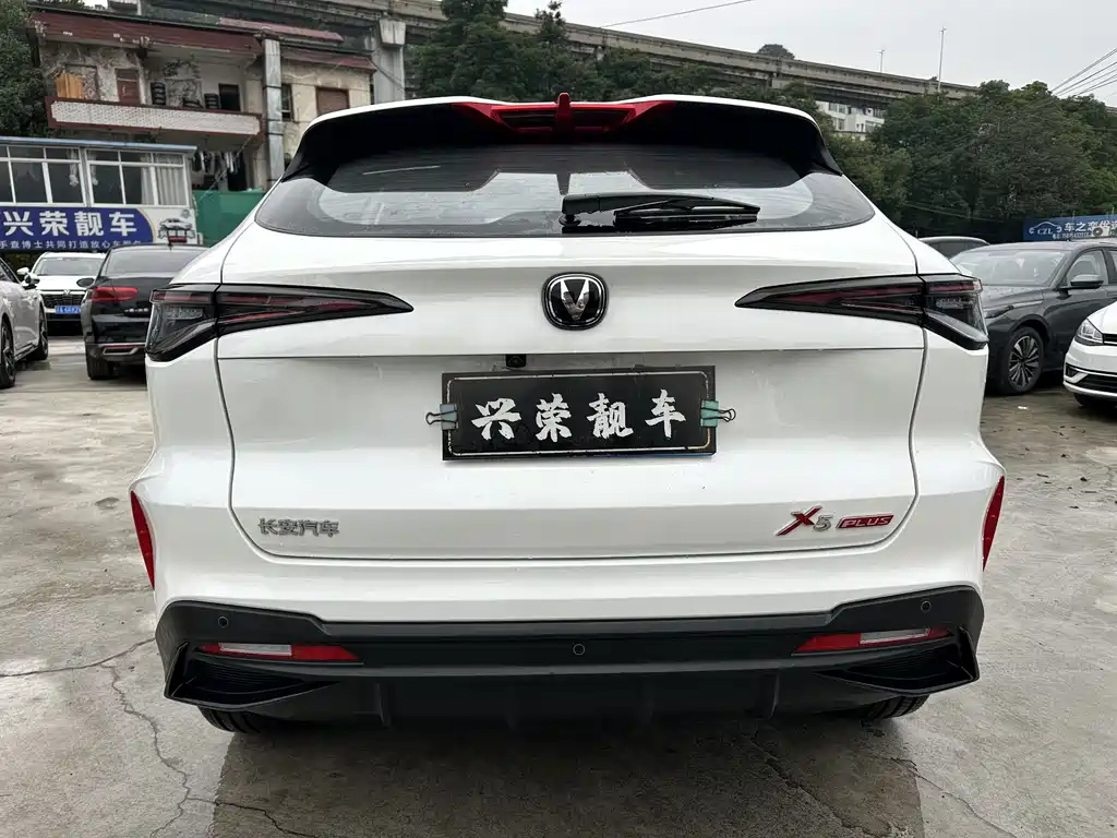 Changan X5 PLUS — фото 5